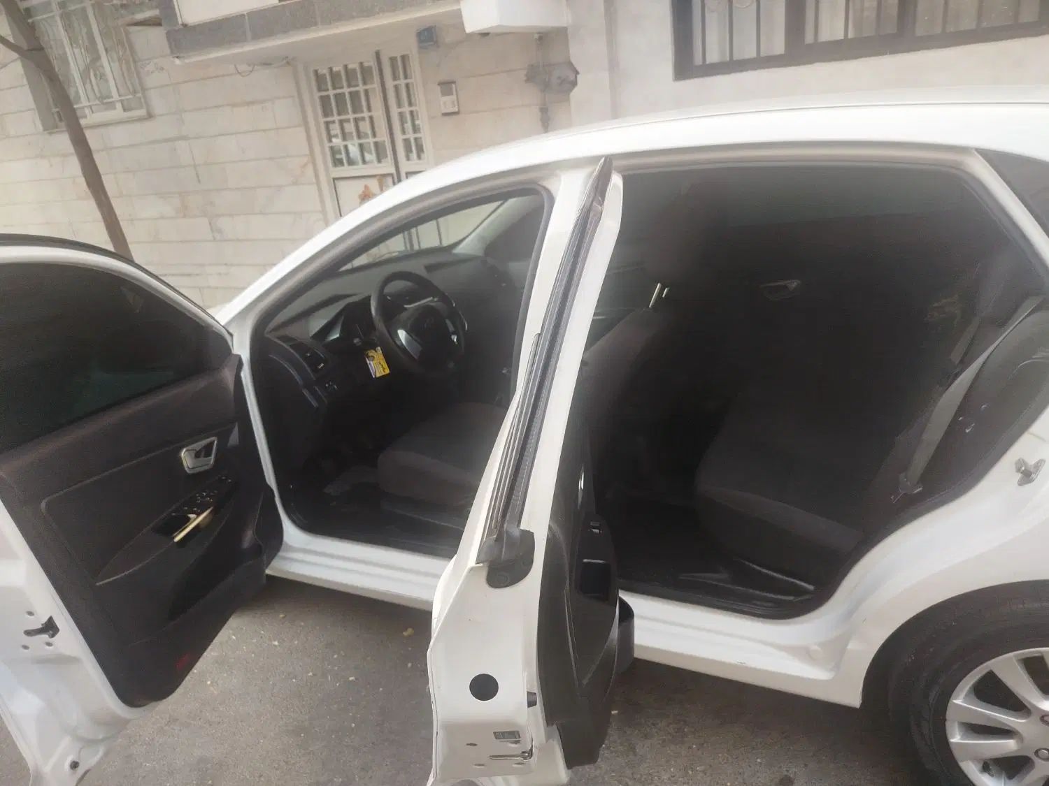 ام وی ام 315 هاچ بک اسپرت لاکچری - 1395