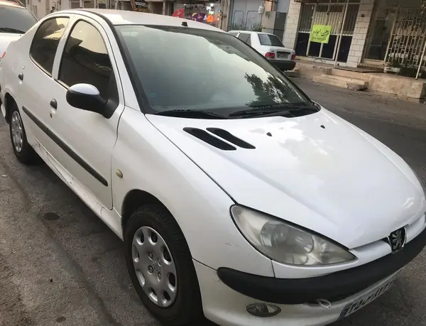 پژو ۲۰۶ صندوق دار v8 - 1393