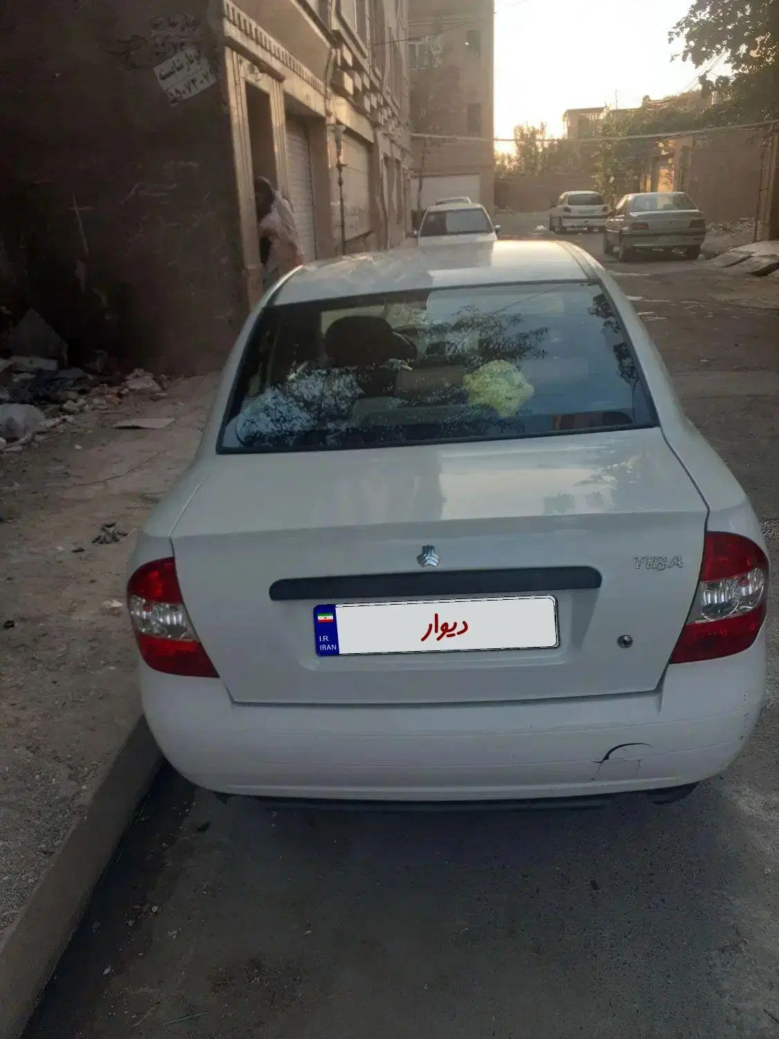 تیبا صندوق دار SX - 1399