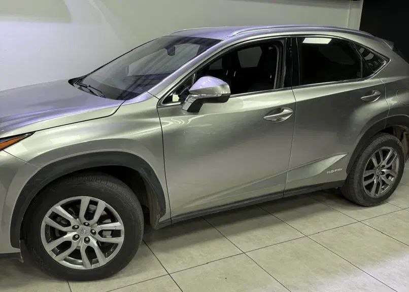لکسوس NX هیبرید 300H - 2016