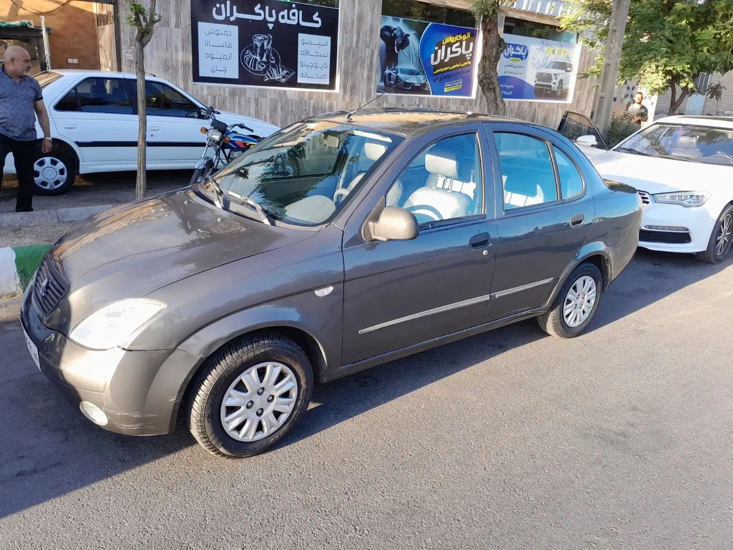 تیبا صندوق دار EX - 1395