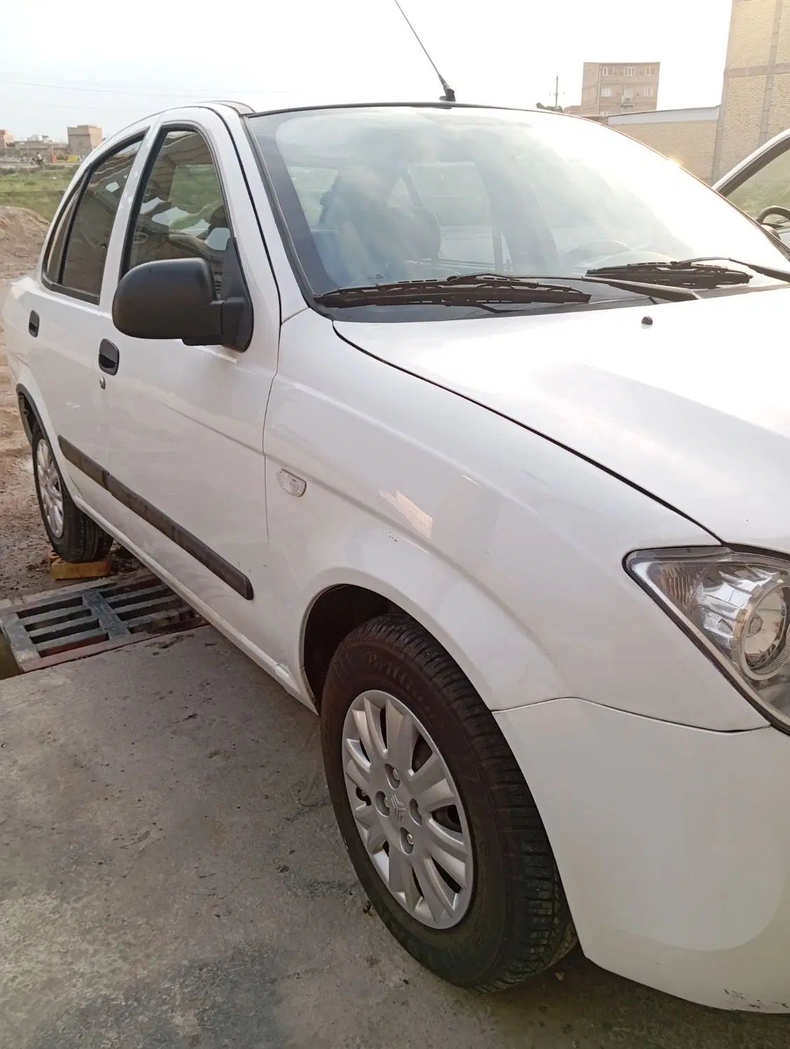 تیبا صندوق دار SX - 1394