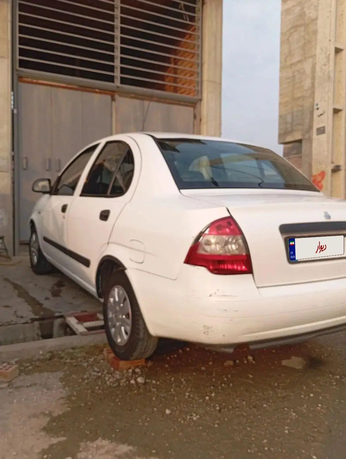 تیبا صندوق دار SX - 1394