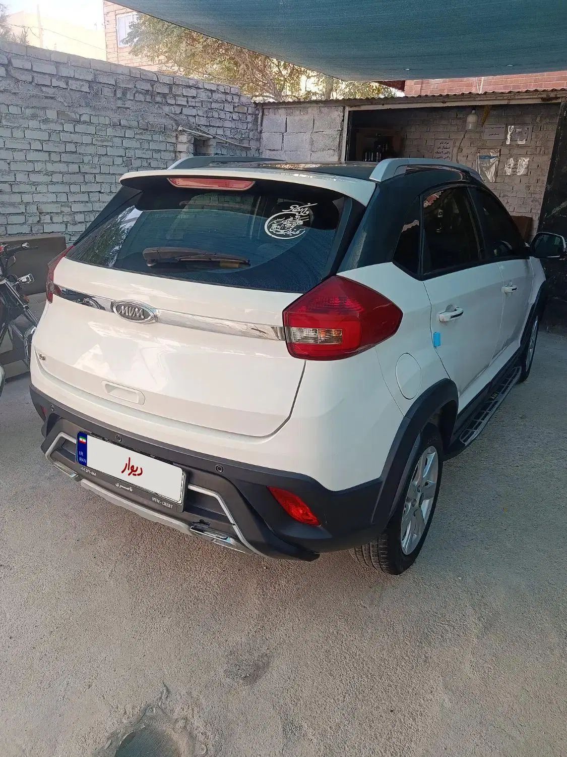 ام وی ام X22 دنده‌ای لاکچری - 1399