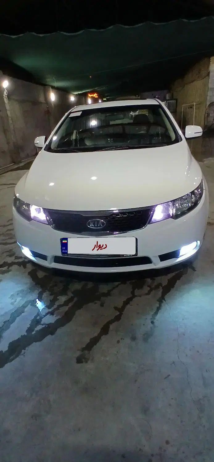 کیا سراتو 2.0 لیتر اتوماتیک GT لاین - 2017