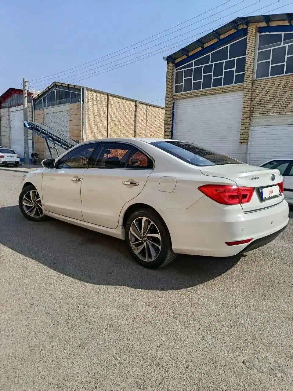 لیفان 820 اتوماتیک - 1396