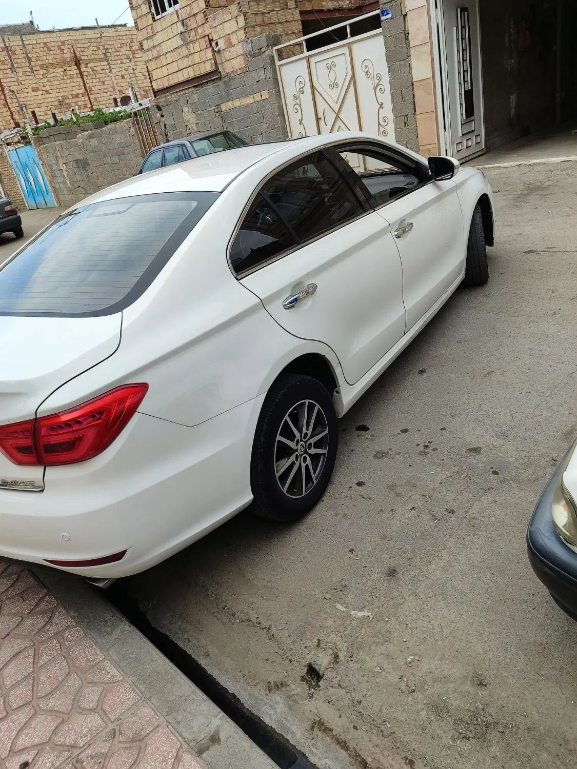 لیفان 820 اتوماتیک - 1396