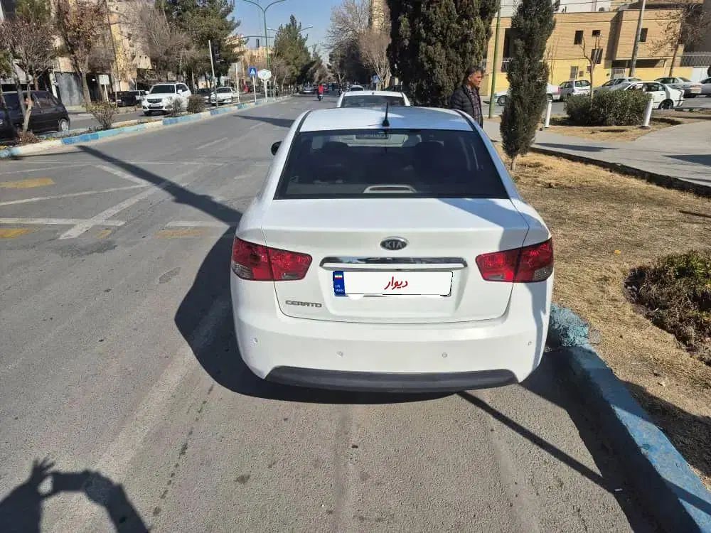 خودرو کیا، سراتو مونتاژ آگهی ann_20394524