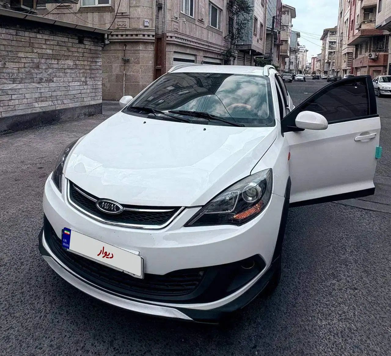 ام وی ام 315 هاچ بک اسپرت لاکچری - 1396