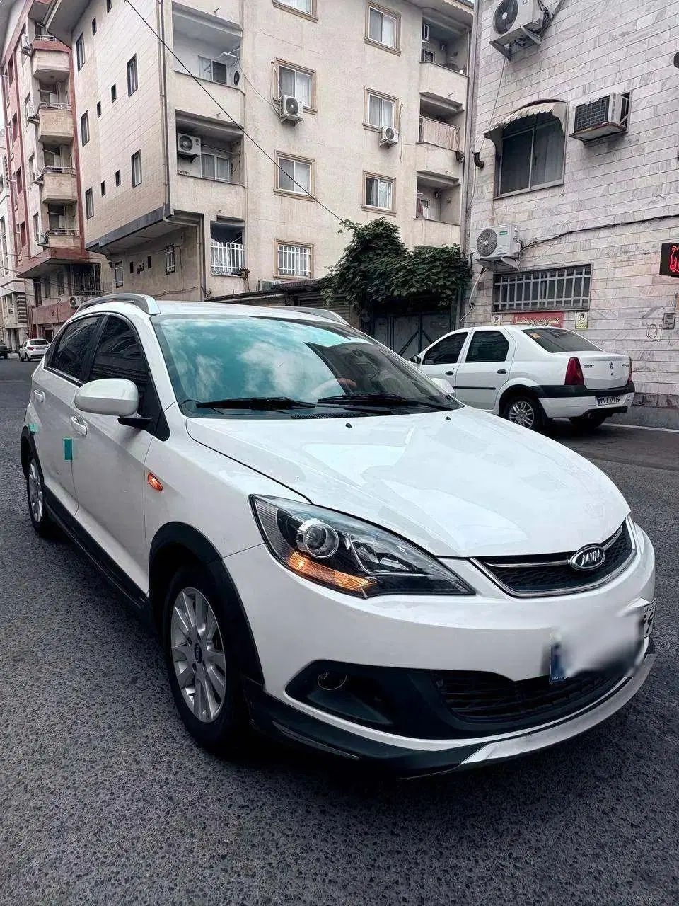 خودرو ام وی ام، 315 هاچ بک آگهی ann_20394839