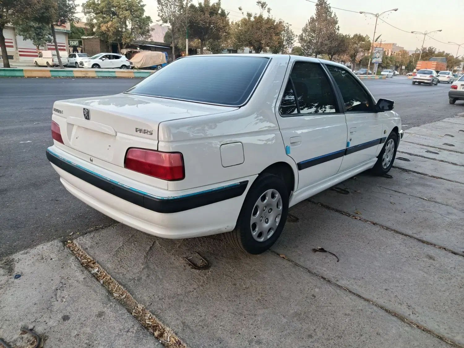 خودرو پژو، پارس آگهی ann_20395052