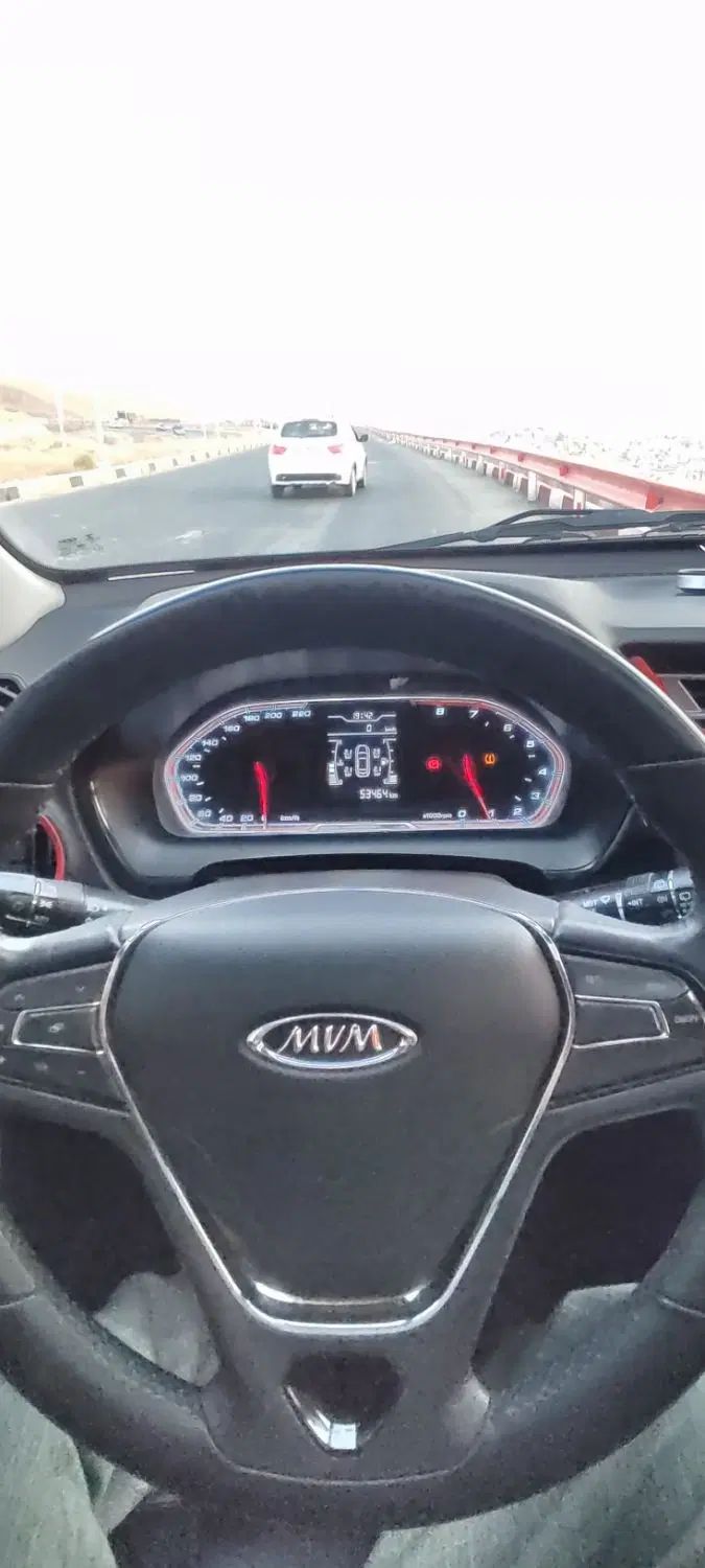 ام وی ام X22 پرو اتوماتیک اکسلنت - 1401