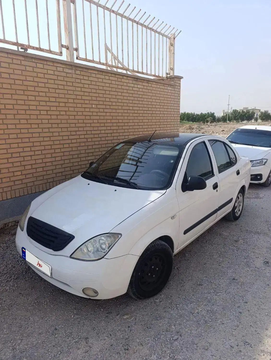 تیبا صندوق دار SX - 1394
