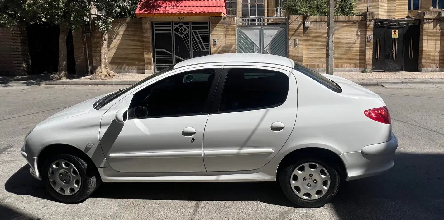 پژو ۲۰۶ صندوق دار v9 - 1390