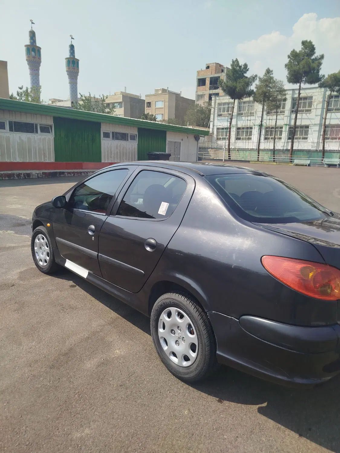 پژو ۲۰۶ صندوق دار v8 - 1393