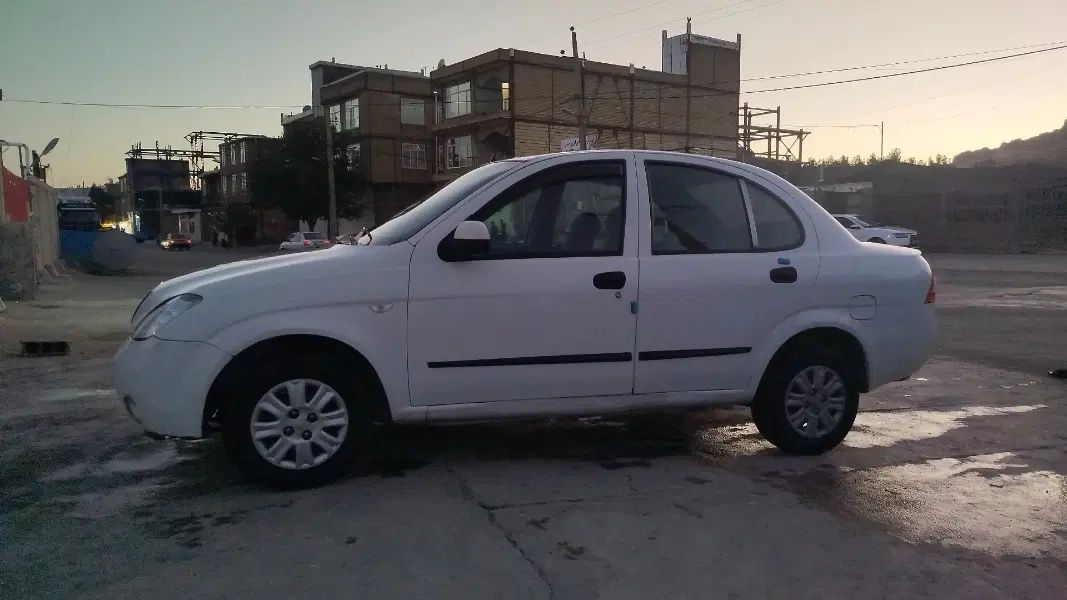 تیبا صندوق دار SL - 1392