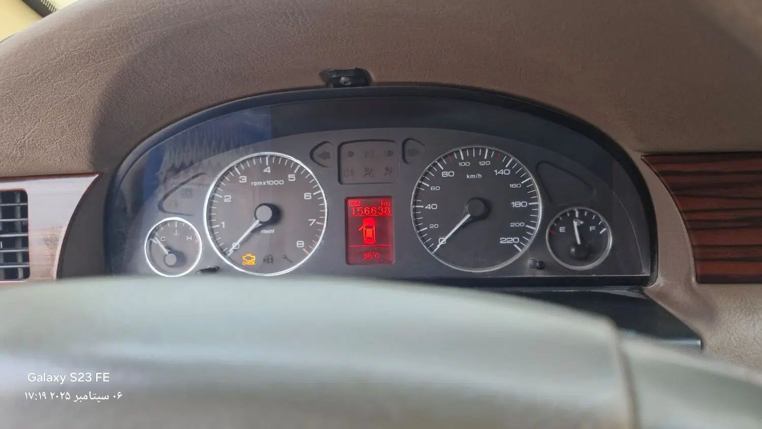 سمند LX XU7 - 1397