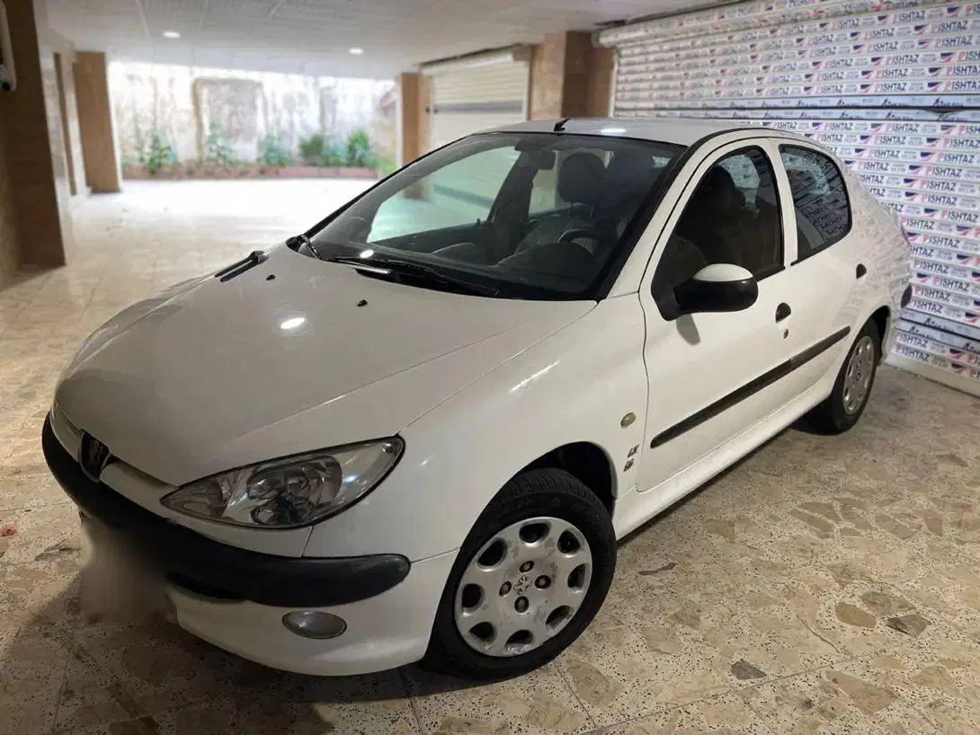 پژو ۲۰۶ صندوق دار v8 - 1392
