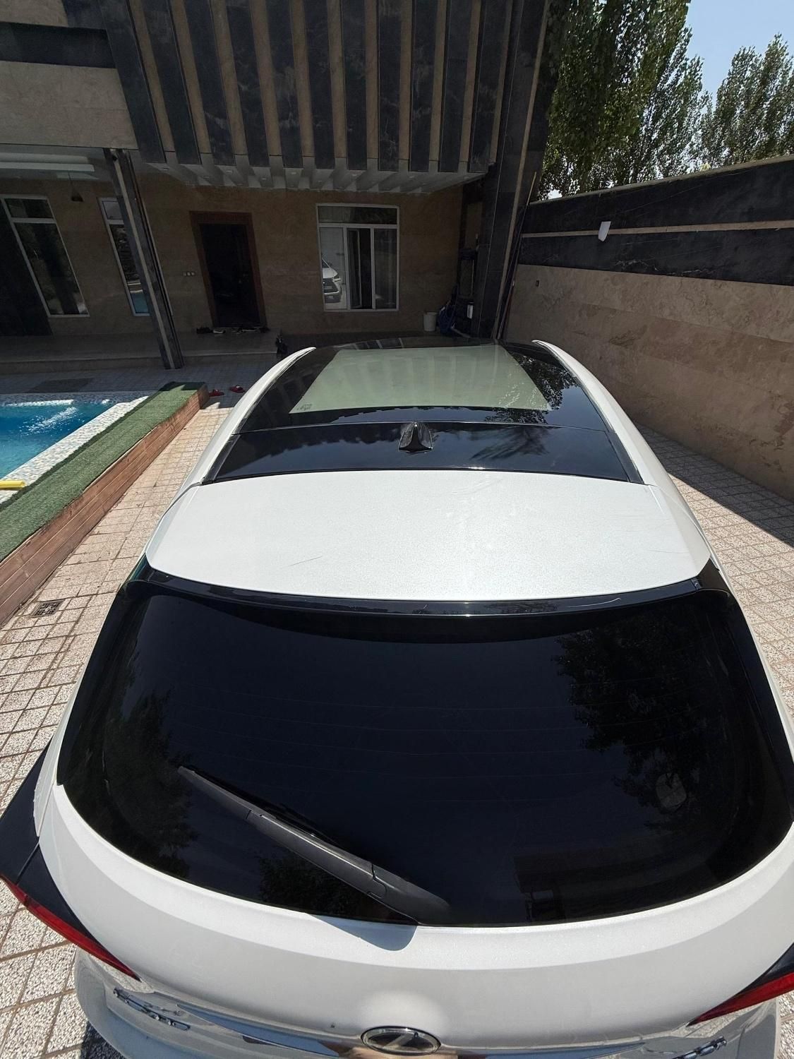 لکسوس NX هیبرید 300H - 2017