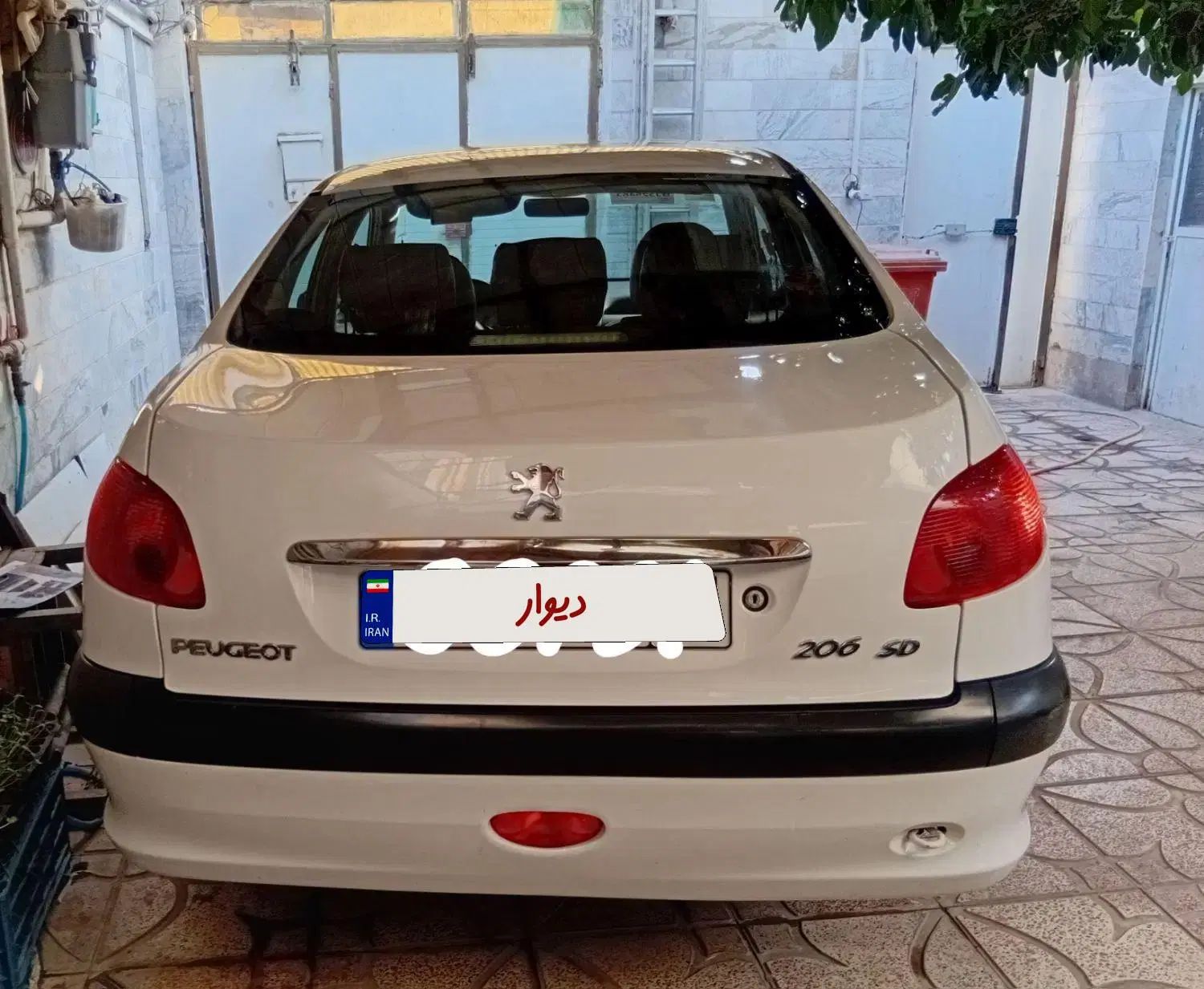 پژو ۲۰۶ صندوق دار v8 - 1390
