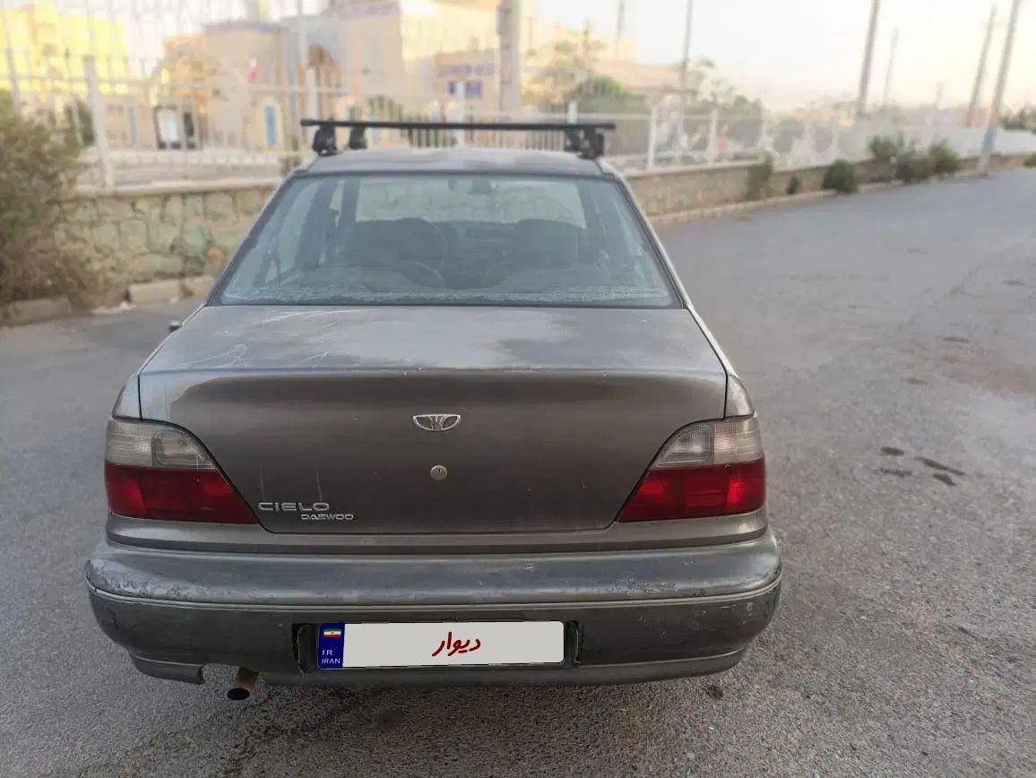 دوو سیلو سدان - 1381
