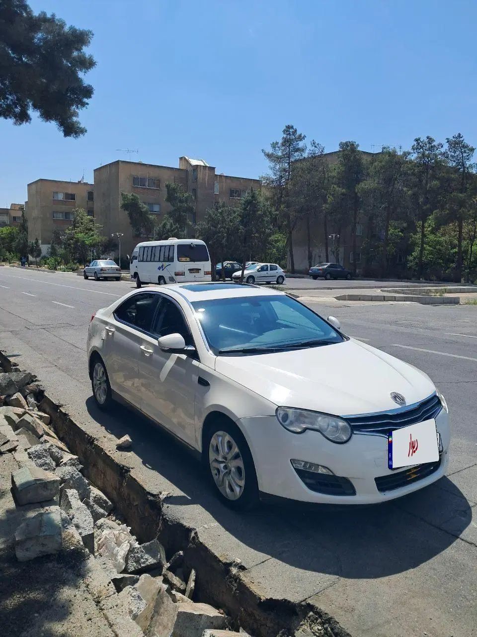 خودرو ام جی، 550 آگهی ann_20396871