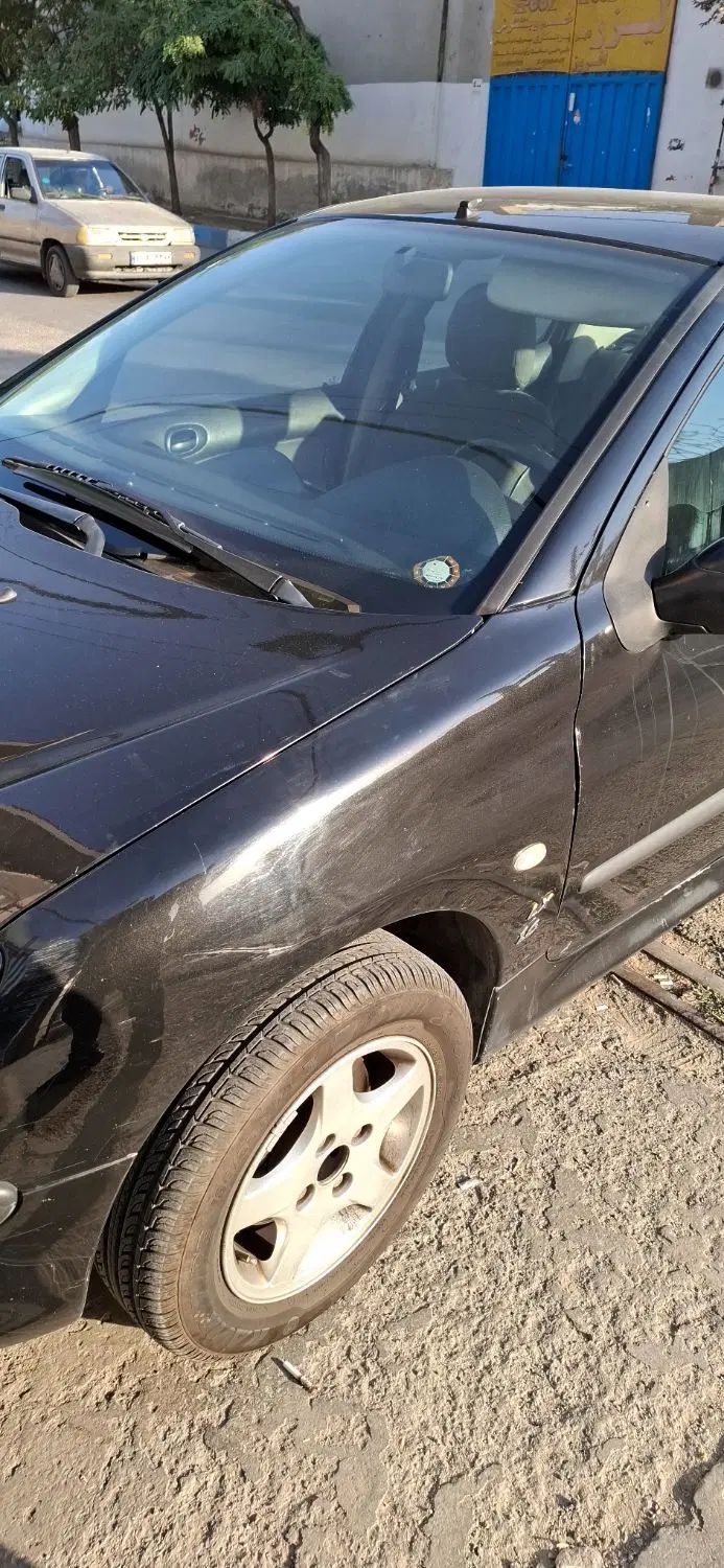 پژو ۲۰۶ صندوق دار v8 - 1390