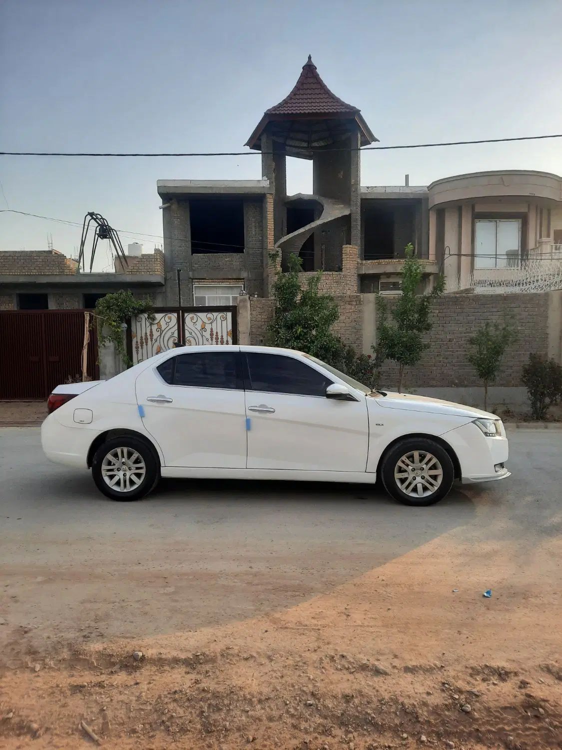 دنا پلاس تیپ ۲ سانروف ۴ ایربگ - 1399