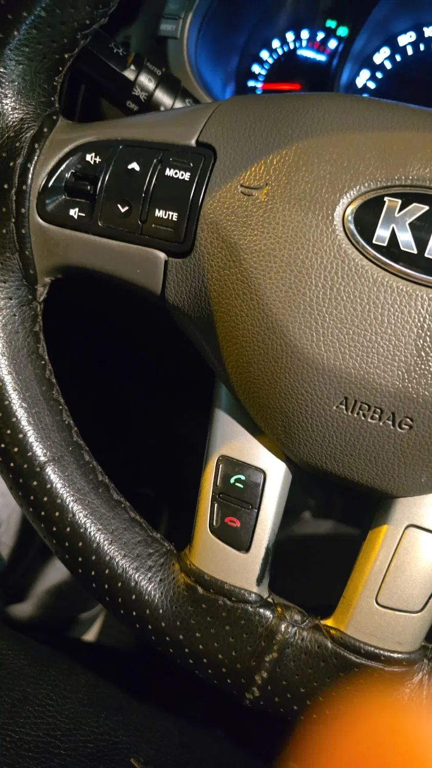 کیا اسپورتیج 4 سیلندر فول 2400cc - 2015