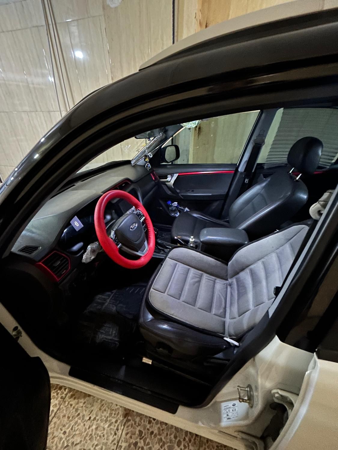 ام وی ام X33 S اتوماتیک اسپرت - 1395