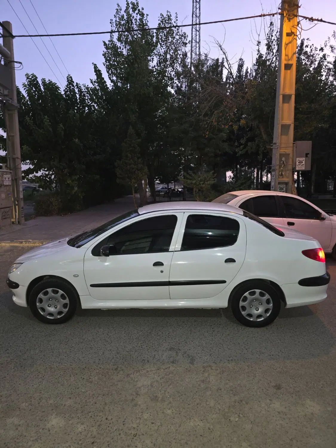 پژو ۲۰۶ صندوق دار v20 - 1390