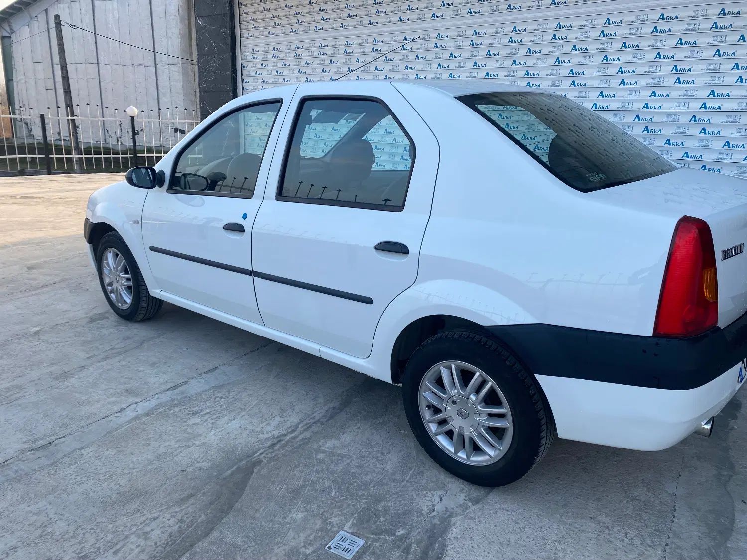 رنو تندر 90 E2 - 1389