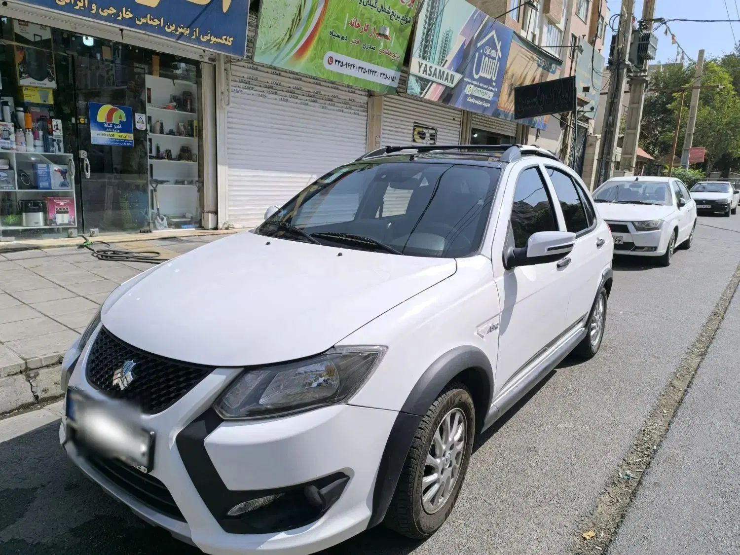 کوییک R دنده‌ای - 1402