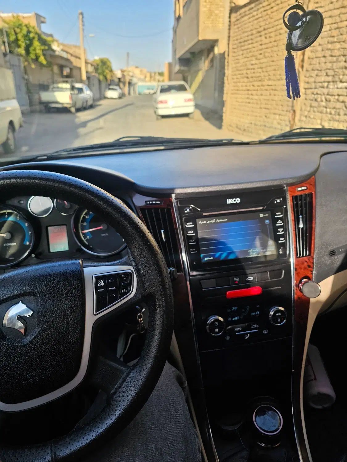 خودرو دنا، معمولی آگهی ann_20397628