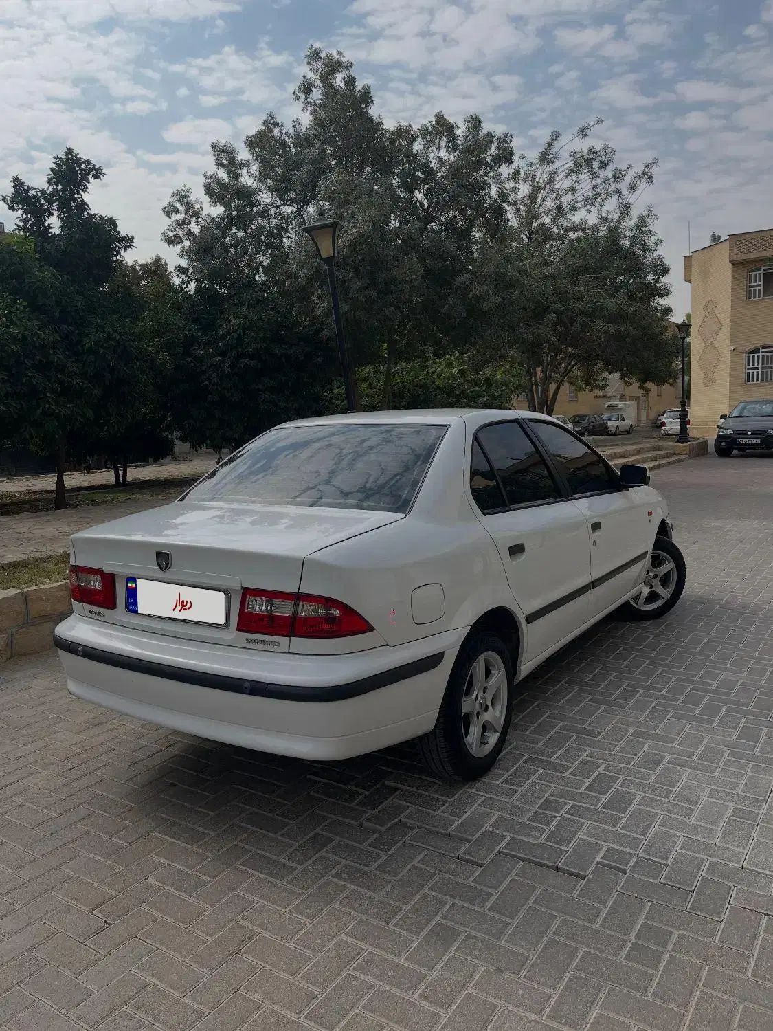 سمند LX XU7 - 1390