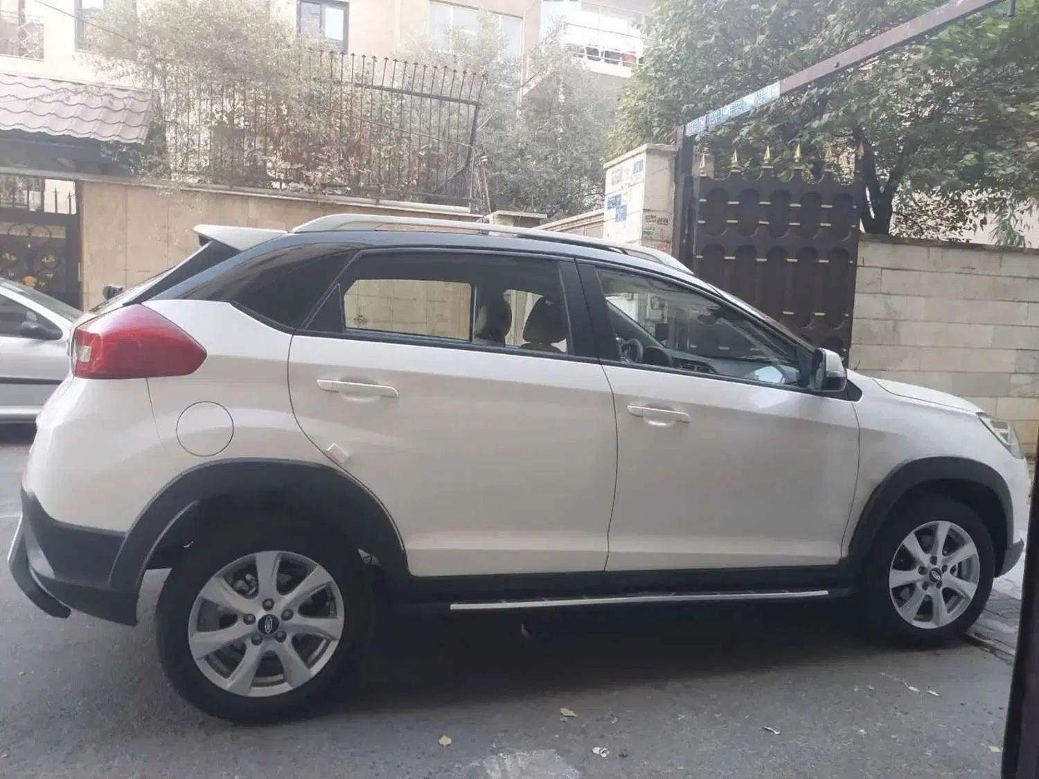 ام وی ام X22 دنده ای اسپرت اکسلنت - 1402