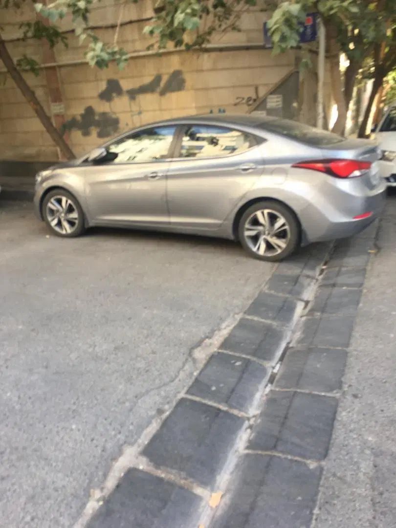 هیوندای النترا 1.8 لیتر - 2015