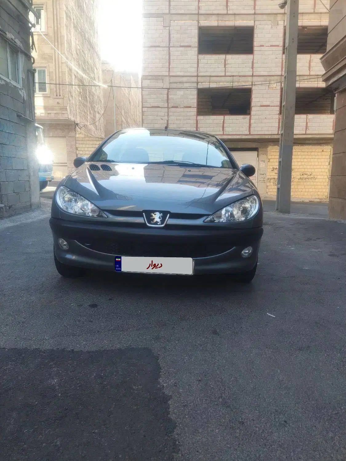 پژو ۲۰۶ صندوق دار v8 - 1396