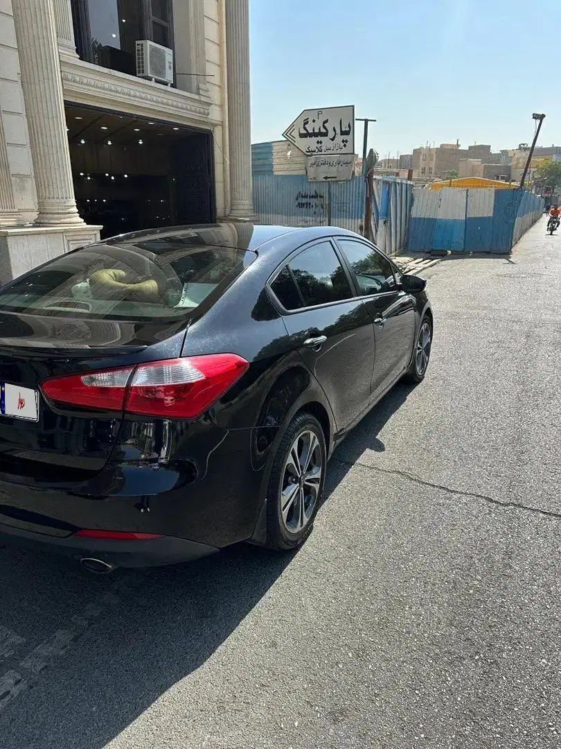 کیا سراتو 2.0 لیتر اتوماتیک GT لاین - 2015