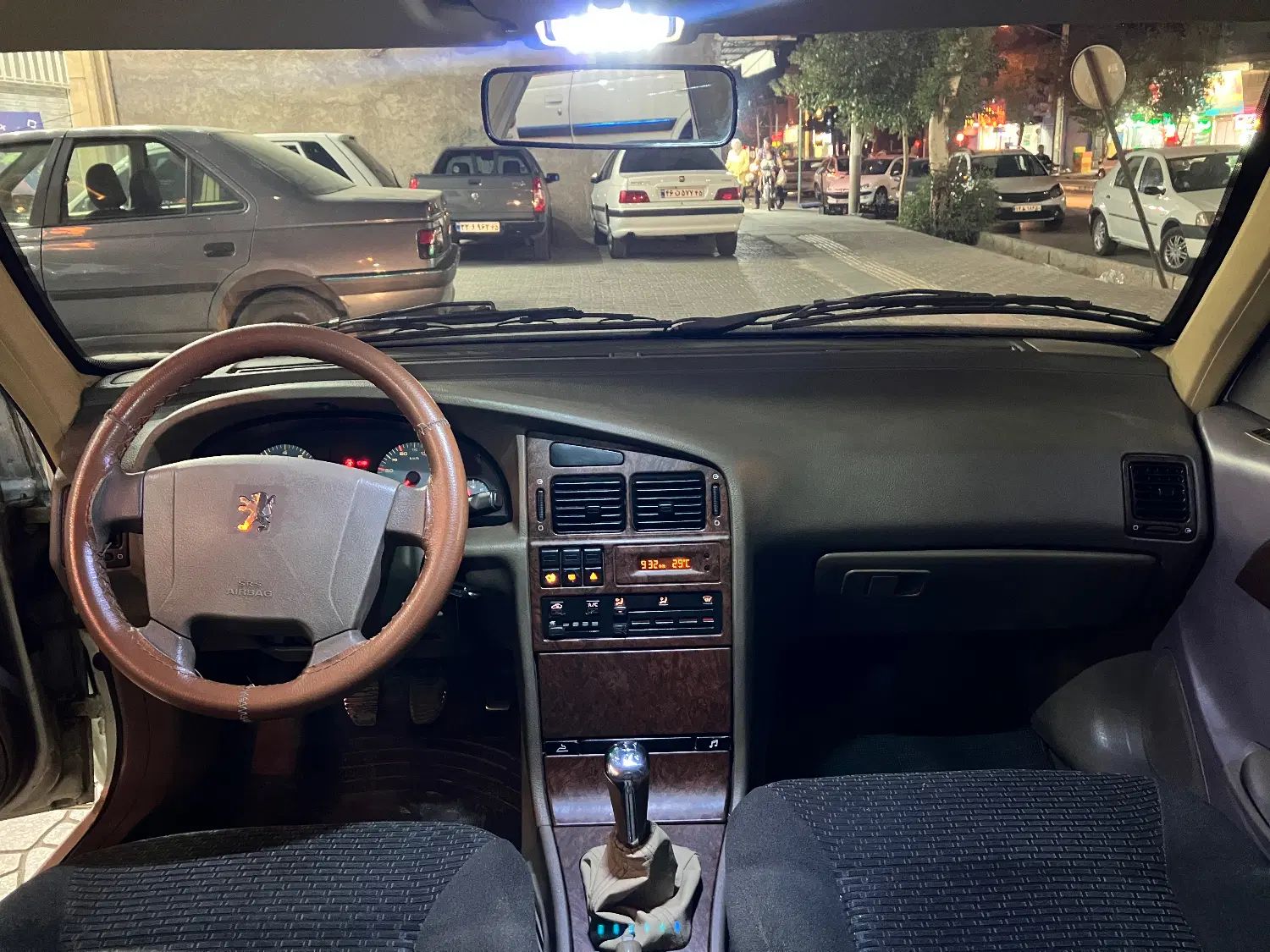پژو پارس سال - 1393