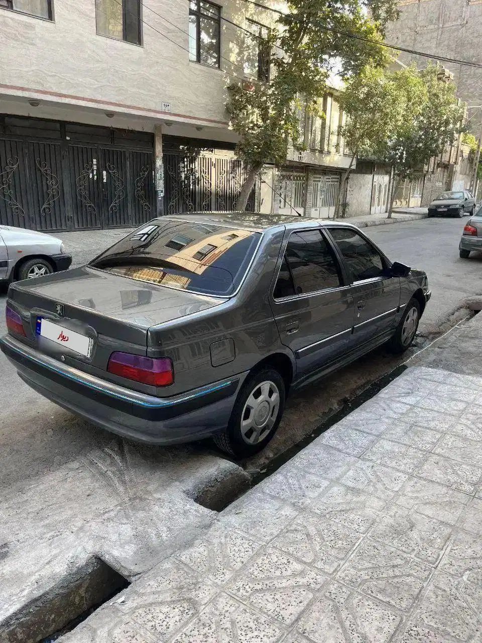 پژو پارس XU7P - 1401