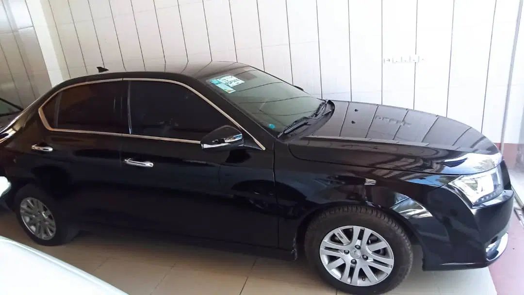 دنا پلاس ۶ دنده EF7p - 1403