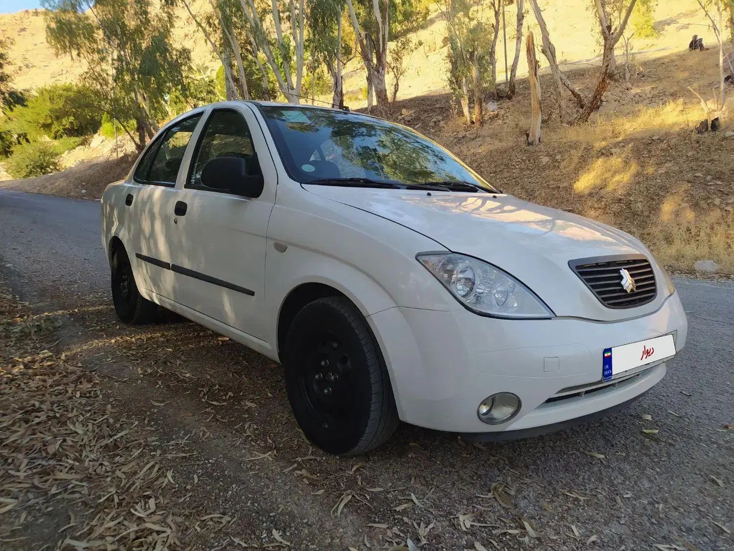 تیبا صندوق دار SX - 1400