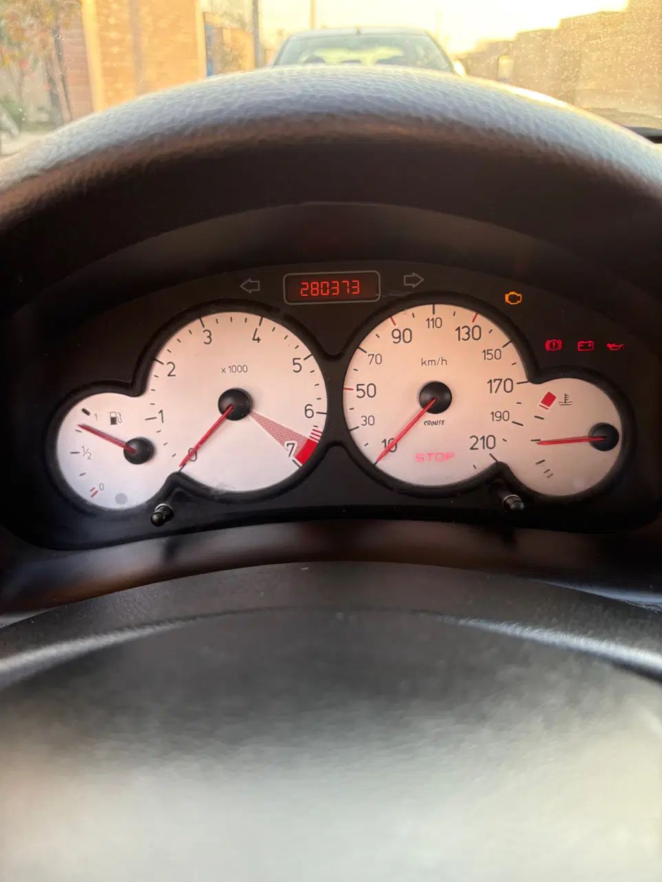 پژو ۲۰۶ صندوق دار v8 - 1393
