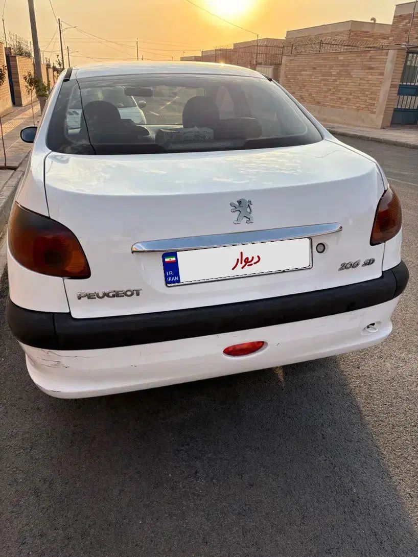 پژو ۲۰۶ صندوق دار v8 - 1393