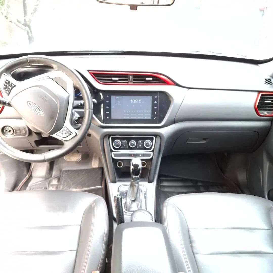 ام وی ام X33 S اتوماتیک اسپرت - 1396