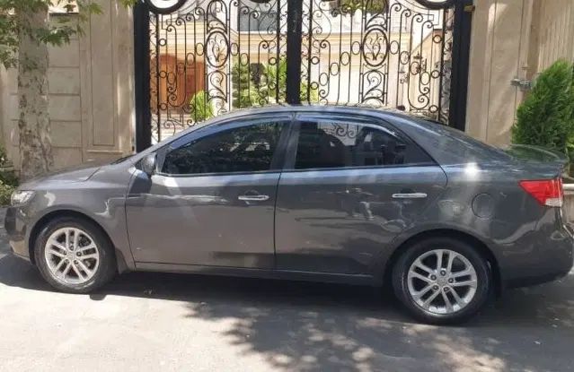 خودرو کیا، سراتو مونتاژ آگهی ann_20399078
