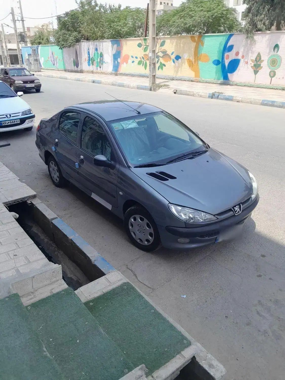 پژو ۲۰۶ صندوق دار v8 - 1395