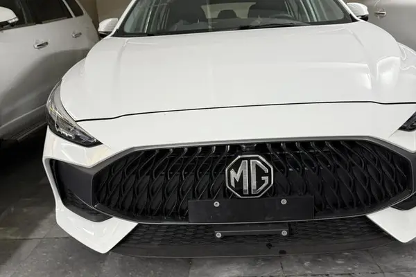 ام جی GT اتوماتیک - 2024