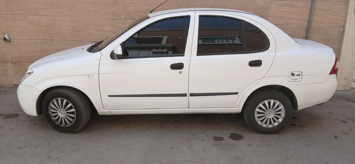 تیبا صندوق دار SX - 1398